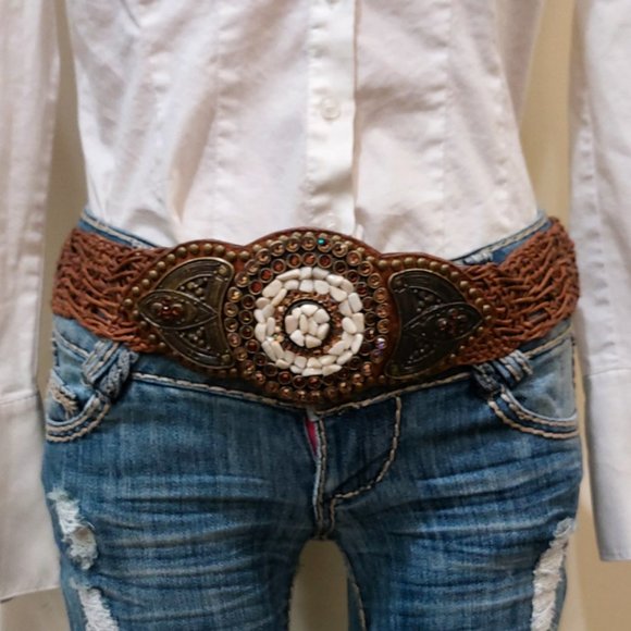 ?STUNNING?Vintage Genuine Leather and Stones Embellished Belt in Cognac Brown main image 12